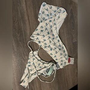 NWT Two Piece Eidon Palm Trer Swimsuit- L